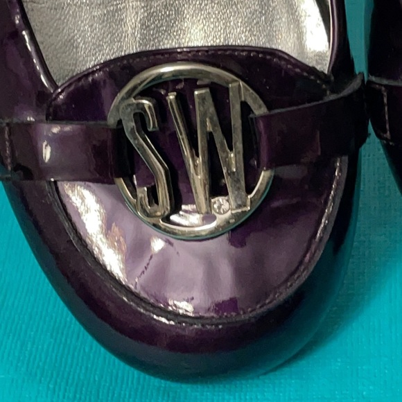 Stuart Weitzman Flats - Picture 3 of 11